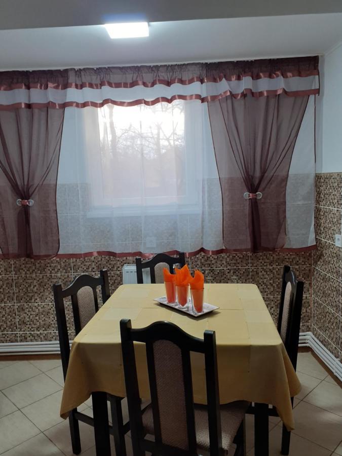 Casa Leucian Ξενοδοχείο Ντέβα Εξωτερικό φωτογραφία